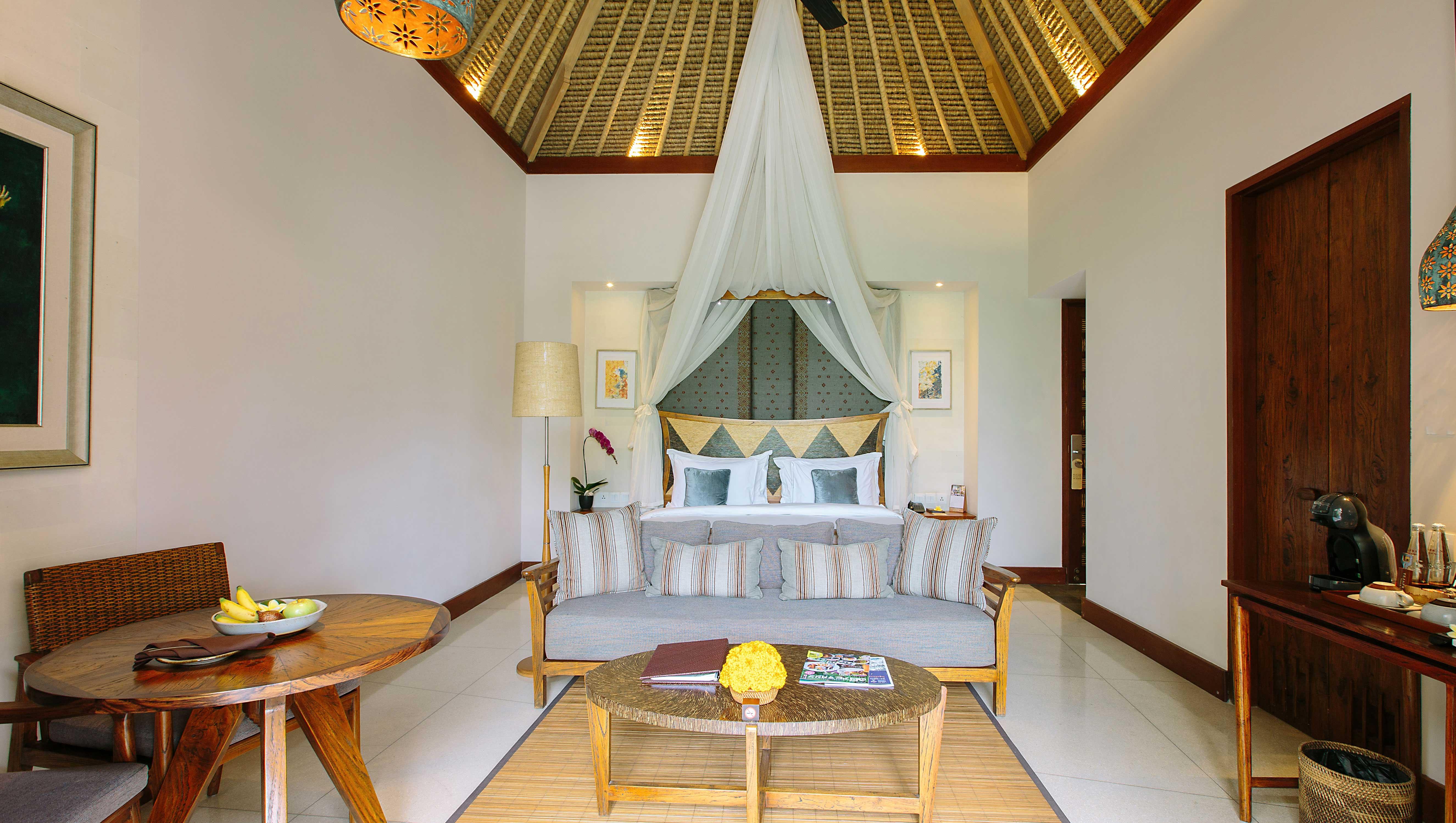 Tejaprana Resort & Spa Ubud Exterior foto A bedroom at the resort