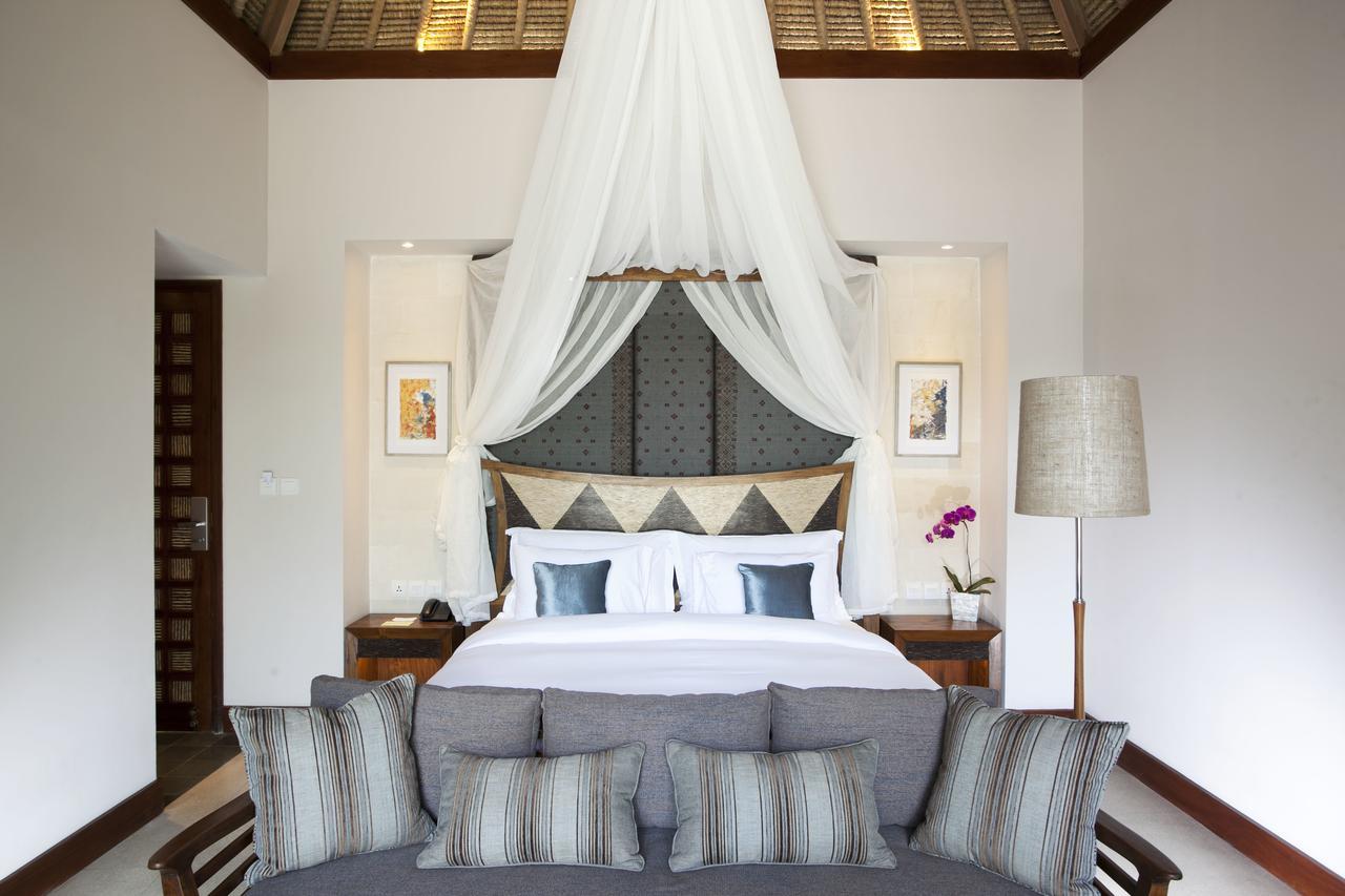 Tejaprana Resort & Spa Ubud Exterior foto A bedroom at the resort